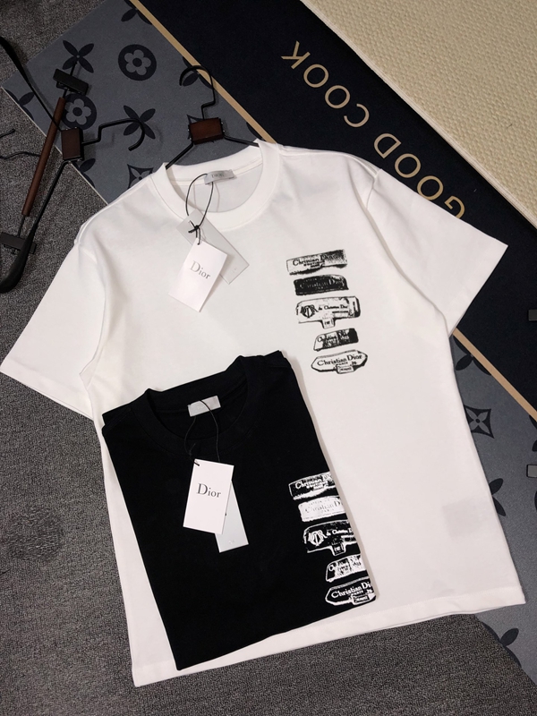 ブランドTシャツ背面デザイン